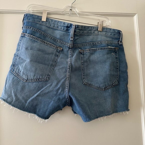 LIKE NEW Rag & Bone Shorts - Picture 5 of 5